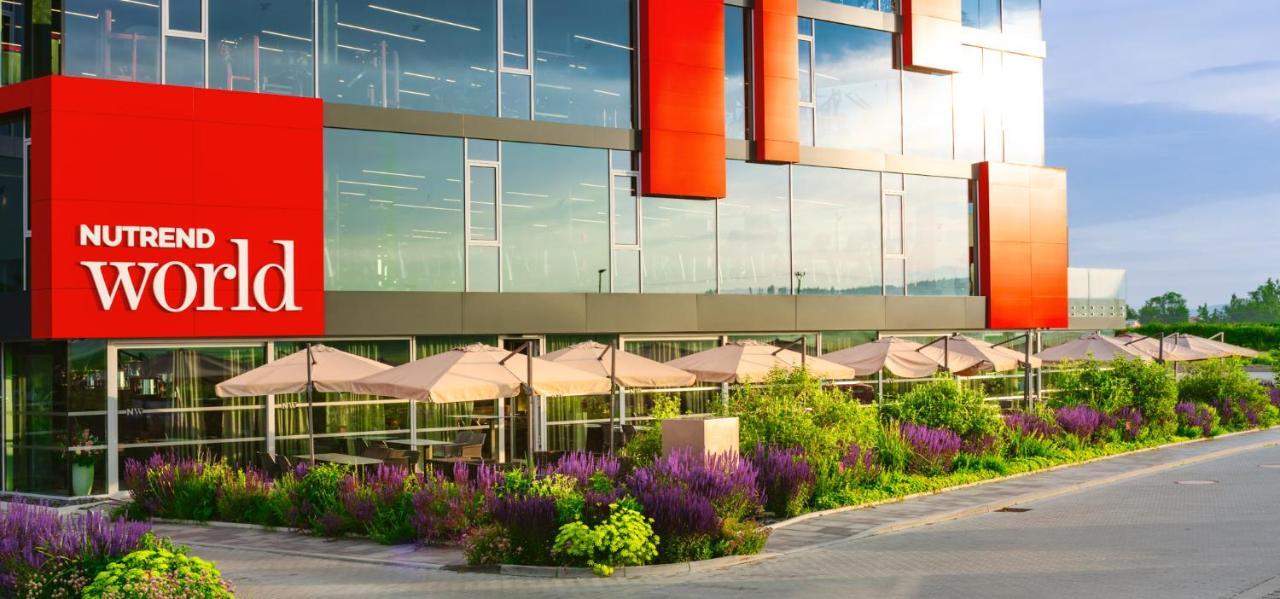 Nutrend World Otel Olomouc Dış mekan fotoğraf