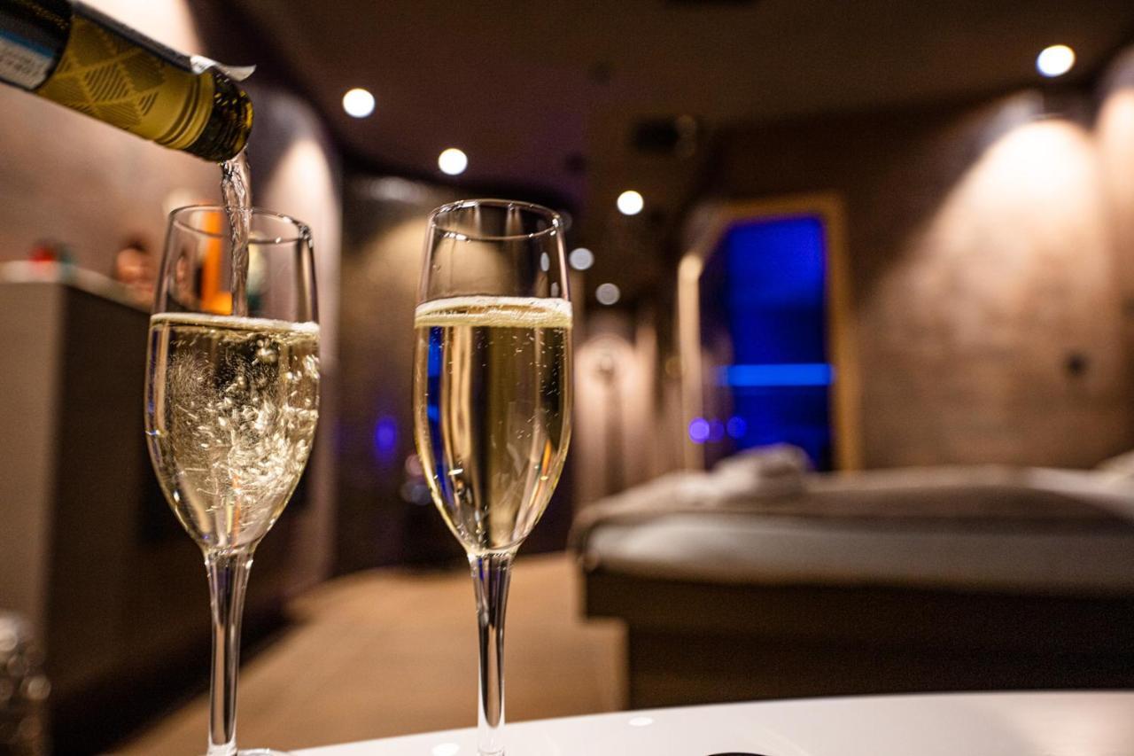 Nutrend World Otel Olomouc Dış mekan fotoğraf