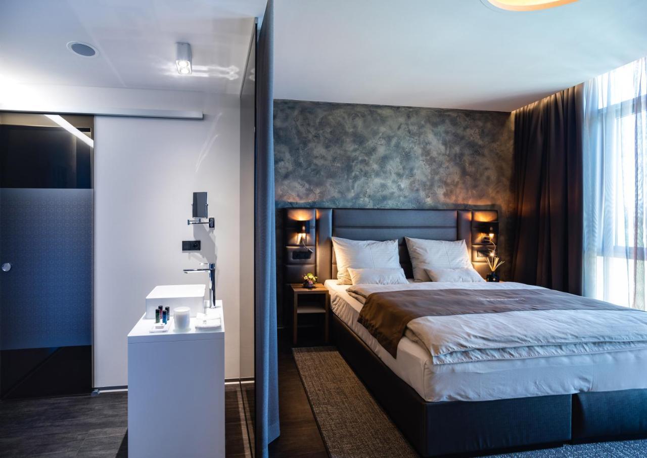 Nutrend World Otel Olomouc Dış mekan fotoğraf