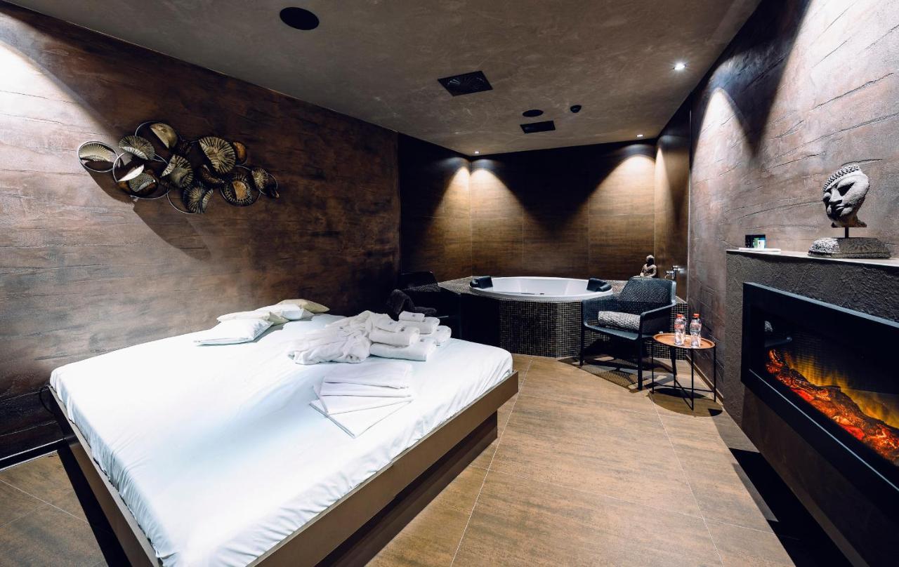 Nutrend World Otel Olomouc Dış mekan fotoğraf